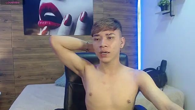 nathanclay online show from February 2026 03:37:01 AM