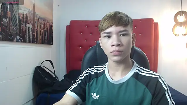 nathanclay online show from December 2025 03:27:01 AM