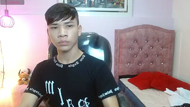 nathanclay online show from September 2025 03:45:01 AM