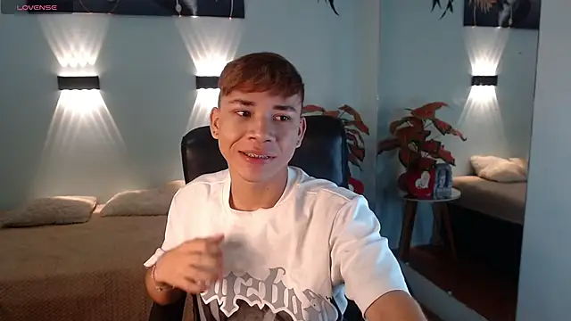 nathanclay online show from January 2026 04:05:02 AM