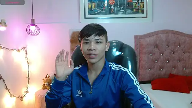 nathanclay online show from October 2025 03:10:01 AM
