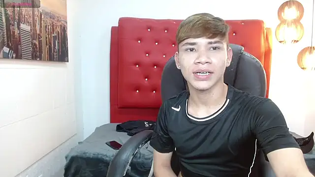 nathanclay online show from October 2025 04:11:01 AM