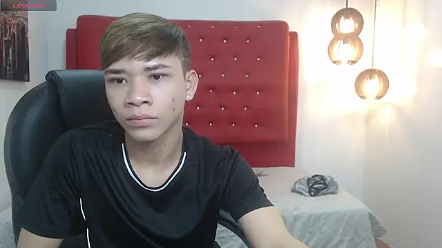 nathanclay online show from November 2025 03:54:02 AM