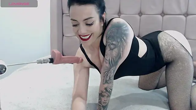 HotAss Hally online show from December 2025 08:02:02 AM