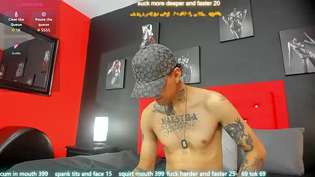 lilyth adam online show from October 2025 07:46:02 PM