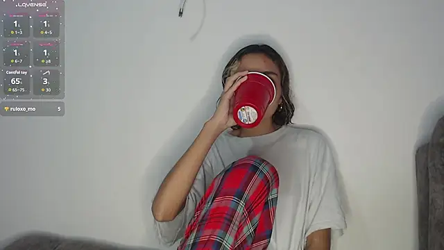 brisazanes online show from November 2025 08:34:02 PM