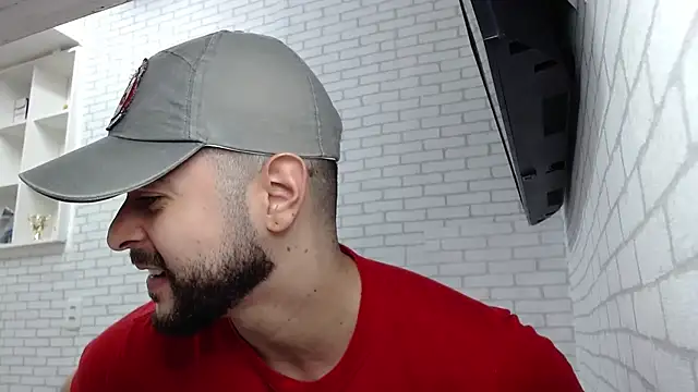 BombeiroHotx online show from March 2026 09:44:01 PM