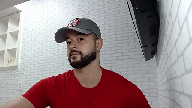 BombeiroHotx online show from March 2026 09:37:01 PM