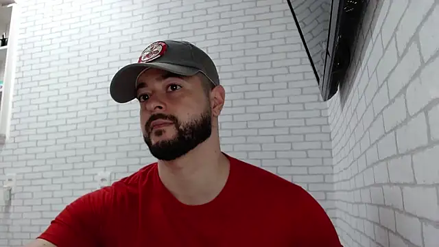 Snapshot of BombeiroHotx chatting on October 2025 03:58:02 PM BombeiroHotx online show from October 2025 03:58:02 PM