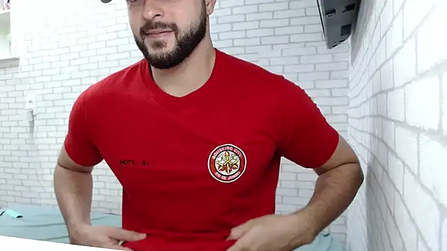 BombeiroHotx online show from March 2026 08:32:02 PM