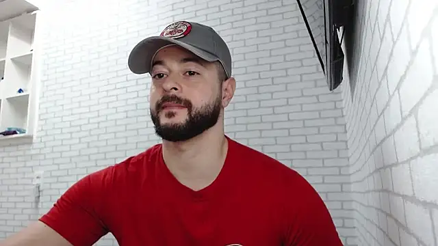 Snapshot of BombeiroHotx chatting on November 2025 09:07:01 PM BombeiroHotx online show from November 2025 09:07:01 PM