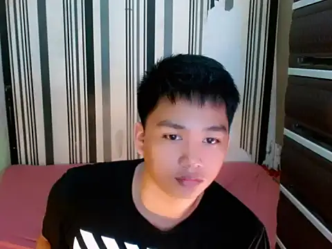 Mister officer69 online show from February 2026 05:15:02 PM