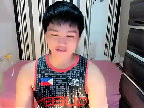 Mister officer69 online show from April 2026 10:18:02 PM