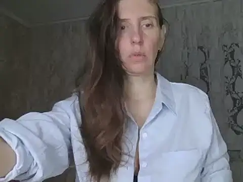 CandiCole online show from October 2025 02:45:01 AM