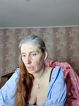 CandiCole online show from June 2026 05:57:01 AM