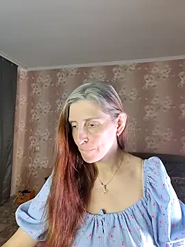 CandiCole online show from June 2026 07:03:01 AM