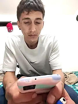 Snapshot of Carlos11123 chatting on October 2025 03:16:01 AM Carlos11123 online show from October 2025 03:16:01 AM