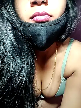 NEHA-DESHI999 online show from December 2025 04:01:01 PM