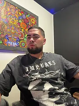 Yuber3 online show from December 2025 05:31:01 AM