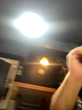 Snapshot of Yuber3 chatting on October 2025 08:52:01 AM Yuber3 online show from October 2025 08:52:01 AM