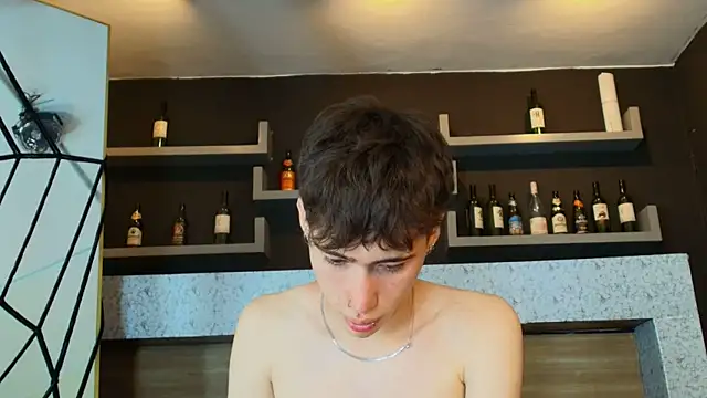 Snapshot of _DantFox_ chatting on October 2025 09:43:02 PM DantFox online show from October 2025 09:43:02 PM