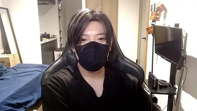 Mei-Tanaka online show from October 2025 04:30:02 PM