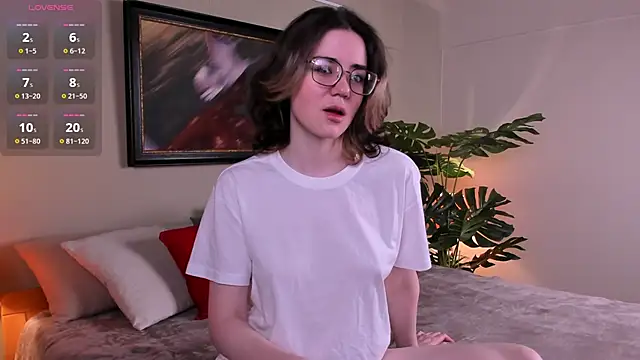 Sunny Teaze online show from March 2026 07:24:01 AM