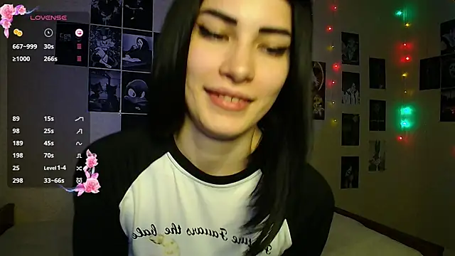 Snapshot of mskissa chatting on October 2025 12:34:01 AM mskissa online show from October 2025 12:34:01 AM