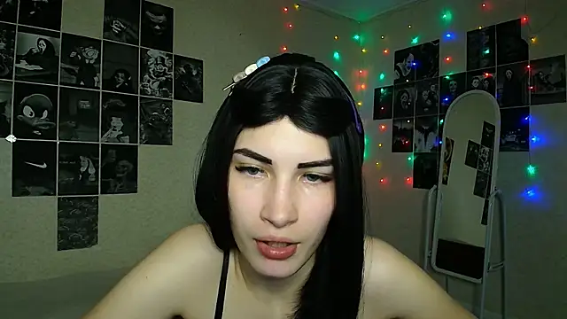 Snapshot of mskissa chatting on September 2025 04:02:02 PM mskissa online show from September 2025 04:02:02 PM