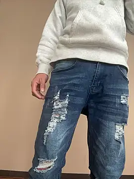 iikangi online show from February 2026 04:03:02 AM