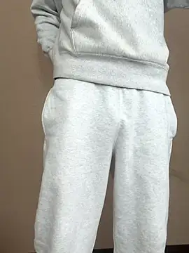 iikangi online show from January 2026 03:11:02 AM