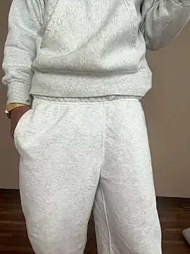 iikangi online show from March 2026 05:03:02 AM