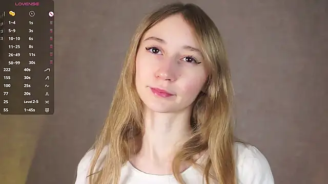 BeatrixHiett online show from October 2025 03:30:02 AM