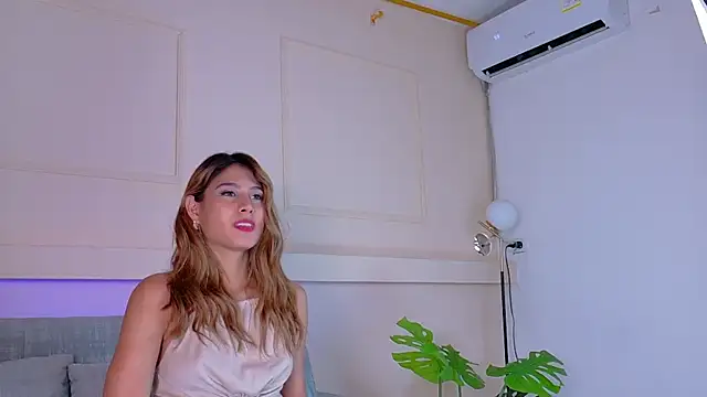 ZoehAngel online show from January 2026 03:19:01 PM