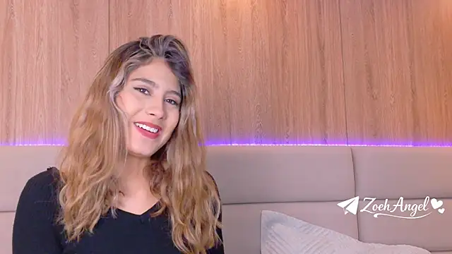 Snapshot of ZoehAngel chatting on March 2026 11:19:02 AM ZoehAngel online show from March 2026 11:19:02 AM