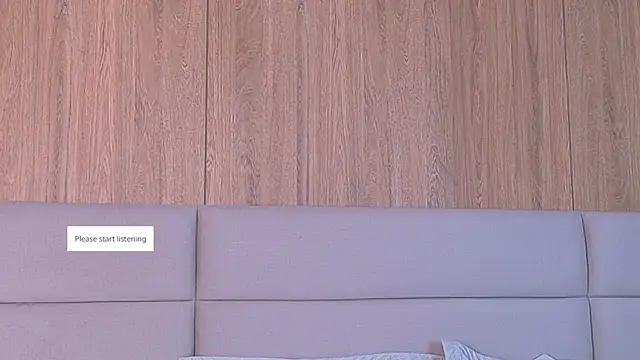 Snapshot of ZoehAngel chatting on May 2026 11:18:02 AM ZoehAngel online show from May 2026 11:18:02 AM