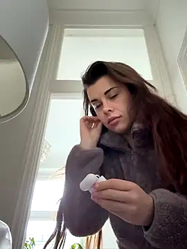 AlitaNova online show from December 2025 08:35:02 AM