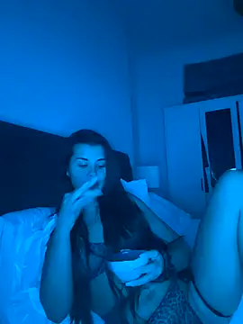 AlitaNova online show from November 2025 09:09:02 PM