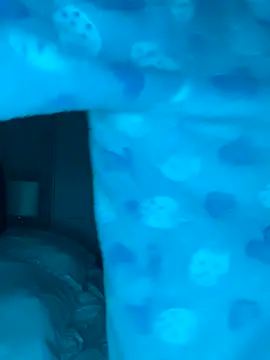 AlitaNova online show from November 2025 08:36:02 PM