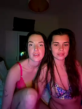 Snapshot of AlitaNova chatting on October 2025 09:03:02 PM AlitaNova online show from October 2025 09:03:02 PM