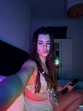 Snapshot of AlitaNova chatting on November 2025 09:29:01 PM AlitaNova online show from November 2025 09:29:01 PM