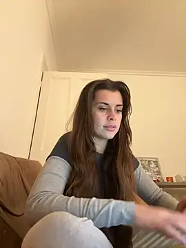 AlitaNova online show from November 2025 04:32:02 PM