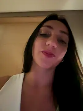 Ninabigtitied online show from October 2025 10:11:01 PM