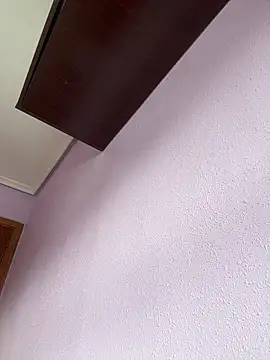 Ninabigtitied online show from October 2025 10:58:02 AM