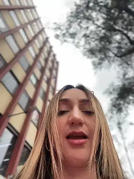 Ninabigtitied online show from March 2026 07:07:02 PM