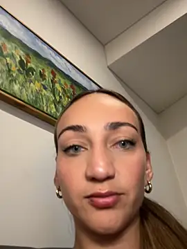 Ninabigtitied online show from March 2026 12:16:01 AM