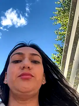 Ninabigtitied online show from September 2025 04:47:01 PM