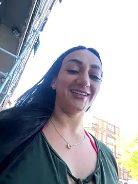 Ninabigtitied online show from September 2025 08:53:01 AM