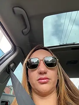 Ninabigtitied online show from March 2026 12:10:02 PM