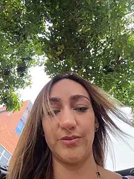 Ninabigtitied online show from March 2026 04:58:02 PM